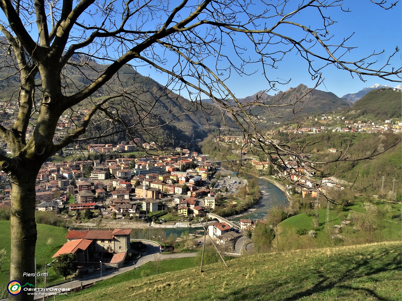 99 Discendo alla 'Corna' e chiudo la bella escursione !.JPG